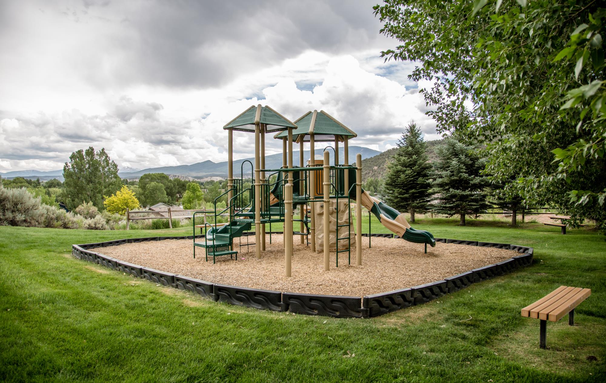 York View Park playground set